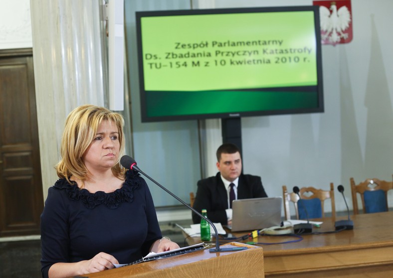 Ewa Błasik podczas posiedzenia zespołu Macierewicza