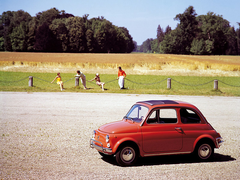 Fiat 500: powrót do przeszłości (fotogaleria)