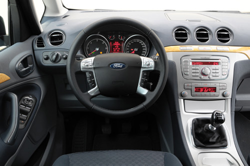 Ford Galaxy 2.0 TDCI Platinium X - Cieszy kierowcę i podróżnych