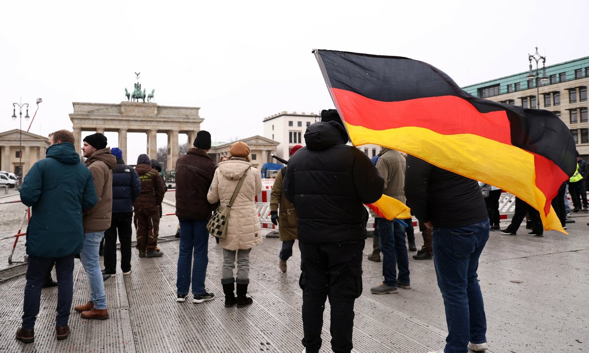 Migracja najważniejszym zagadnieniem dla niemieckich wyborców. Wyłamują się młodzi