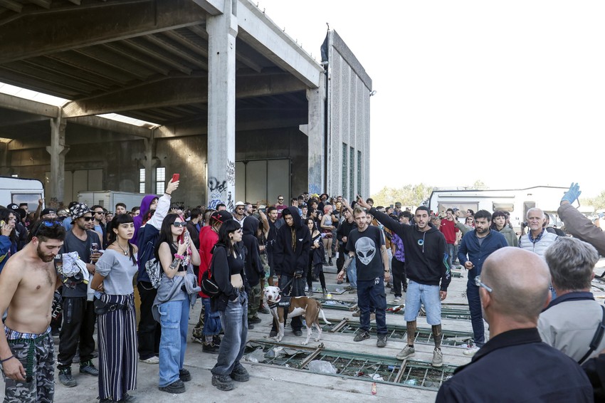 Rejv žurka u Modeni 31. oktobra