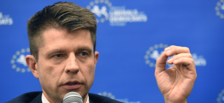 Petru pozywa Mazurek. Pawłowicz mówi o "bolszewickiej sprawiedliwości"