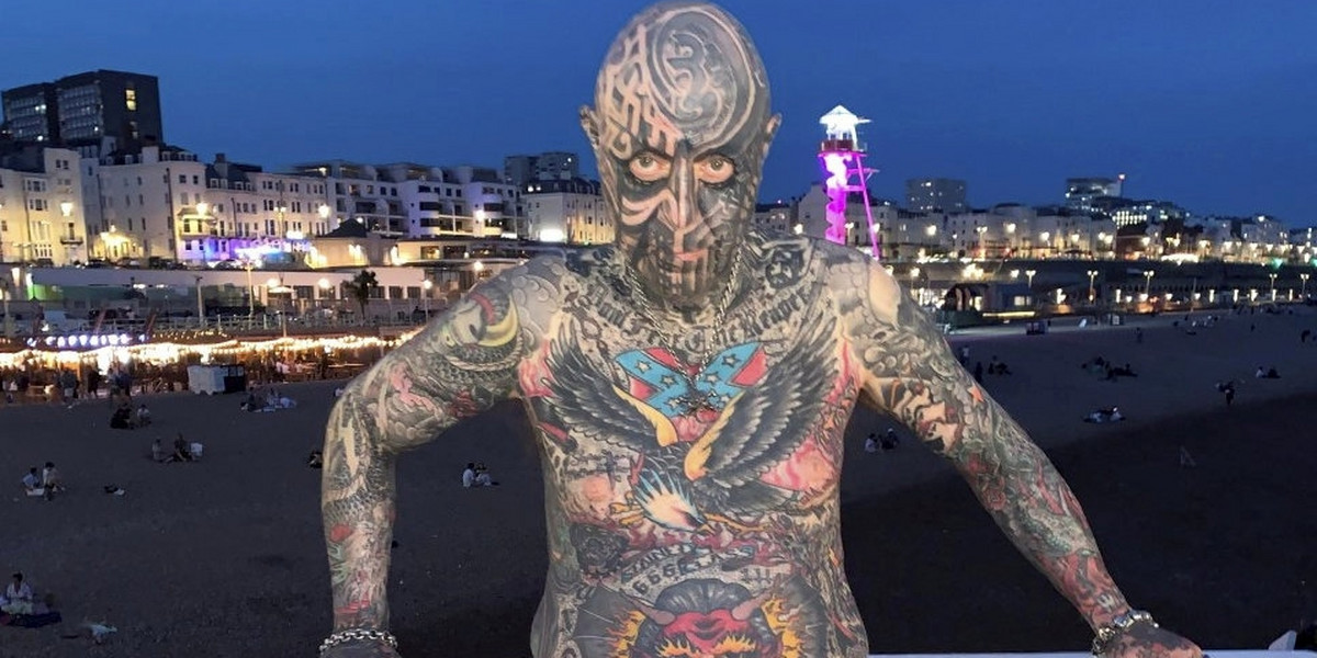 Tatuaże pokrywają niemal 100 proc. powierzchni ciała Keitha Gordona.