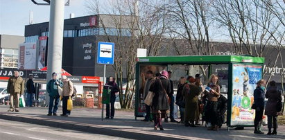 Przestaniemy moknąć na przystankach