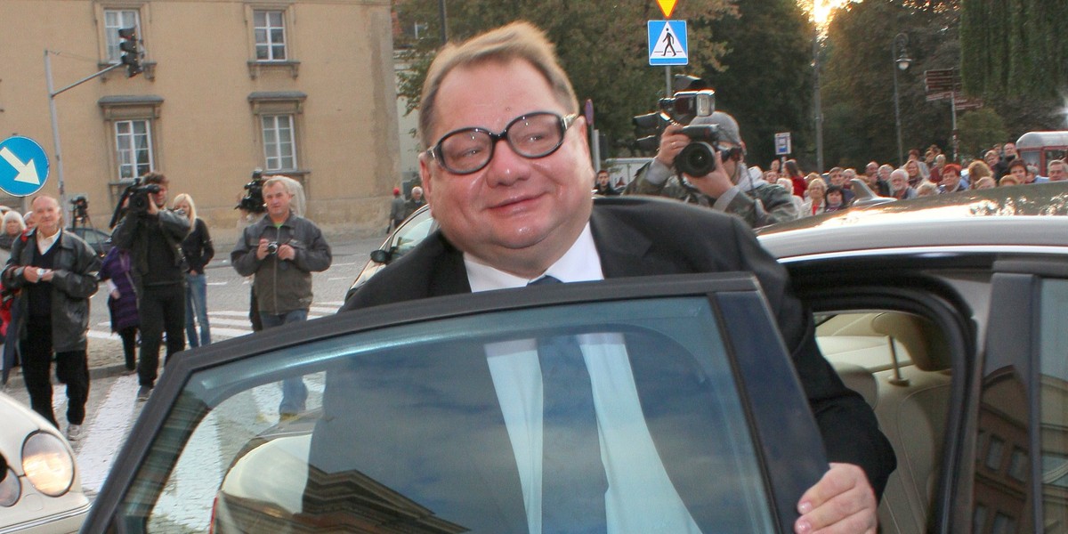 Ryszard Kalisz ma nowe okulary.