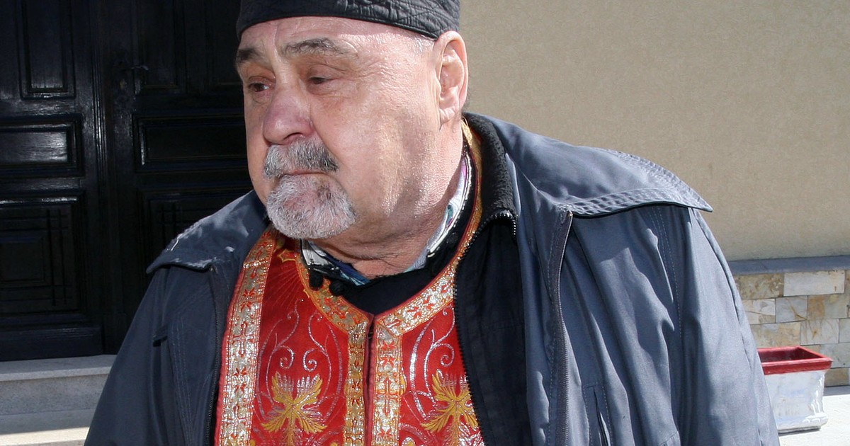 JESAM, POPIO SAM PIVO! Našli smo pijanog popa o kome priča Srbija. Evo  kako se pravdao, a tek da čujete kako ga meštani BRANE - Blic