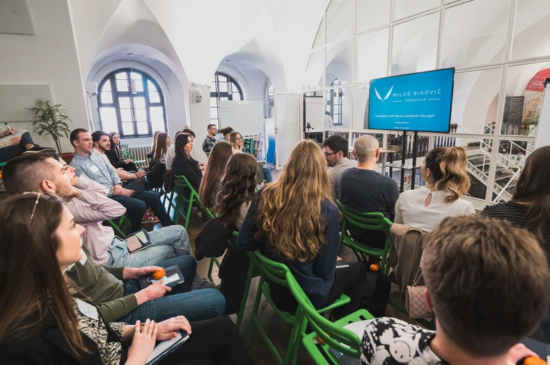 Miloš Biković osnovao Fondaciju posvećenu mladima