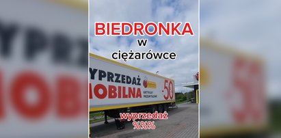 Poszła na wielką wyprzedaż Biedronki w ciężarówce. Pokazała, co upolowała i za ile