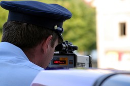 Fotoradary nie mogą stać byle gdzie