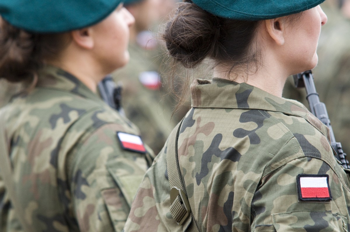 Chętnym wojsko daje 6000 złotych za miesiąc szkolenia. Armia nie tylko uczy, ale i płaci
