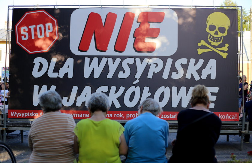 Mieszkańcy Nasielska protestują: Nie dla składowiska!