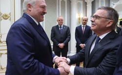 Szef Międzynarodowej Federacji Hokeja po spotkaniu z Łukaszenką: Głupio wyszło [WIDEO]