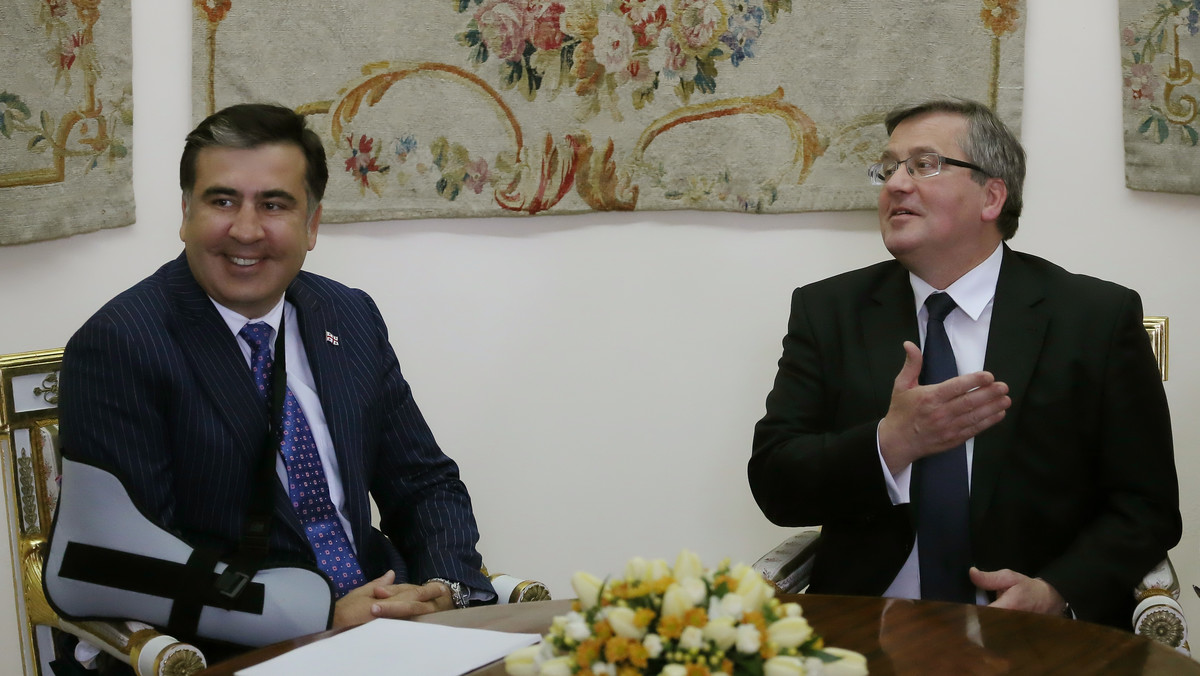 O relacjach gruzińsko-unijnych, a także o sytuacji politycznej w Gruzji rozmawiali w czwartek po południu w Belwederze prezydenci Polski Bronisław Komorowski i Gruzji Micheil Saakaszwili.