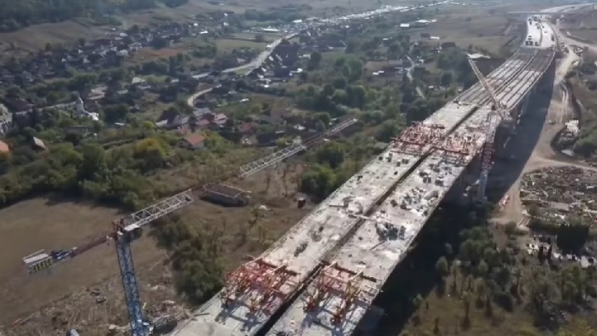 Cum avansează lucrările la viaductele Topa Mică și Nădășelu de pe Autostrada A3 Transilvania