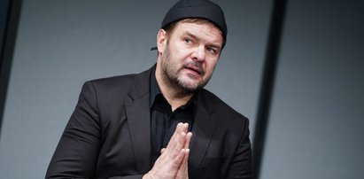 Tomasz Karolak o trudnej relacji z ojcem. "Dostawaliśmy w tyłek"