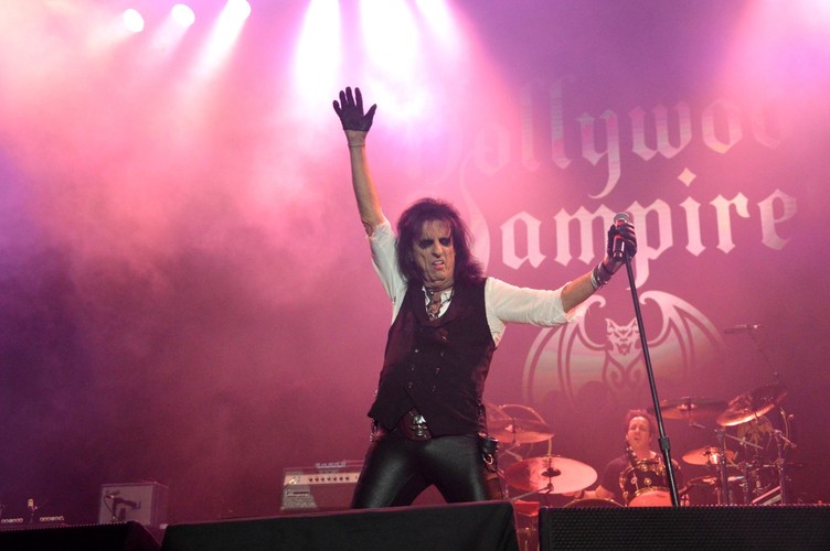 Hollywood Vampires. Warszawa, Torwar, 12 czerwca 2018 roku