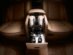 Zobacz maybacha za dwa miliony złotych