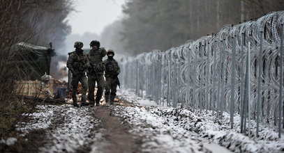 Co za sceny na granicy z Białorusią! Dwaj polscy żołnierze z urazami czaszki
