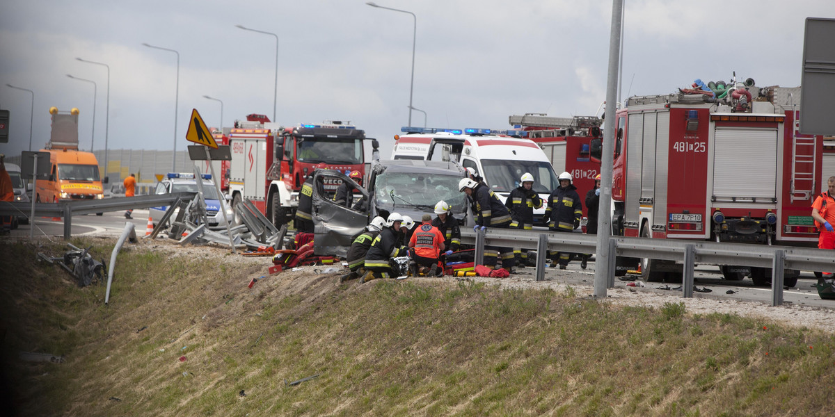 Wypadek na S8 pod Pabianicami zablokował drogę ekspresową w kierunku Łodzi