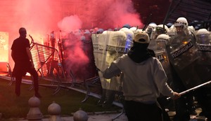 napad na policiju