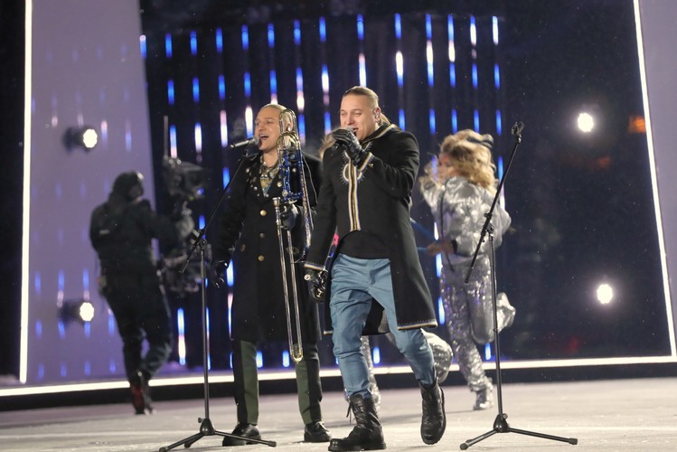 Golec uOrkiestra podczas Sylwestra z Dwójką w Zakopanem