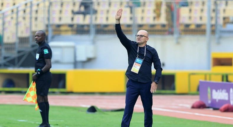 Zimbabwe coach Zdravko Logarusic made a substitution less than three minutes into an African Nations Championship match against Mali
