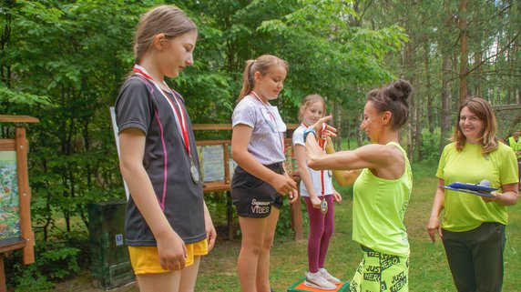 Po nauce zdalnej przyszedł czas na I Mistrzostwa Powiatu Drawskiego w Nordic Walking dla uczniów