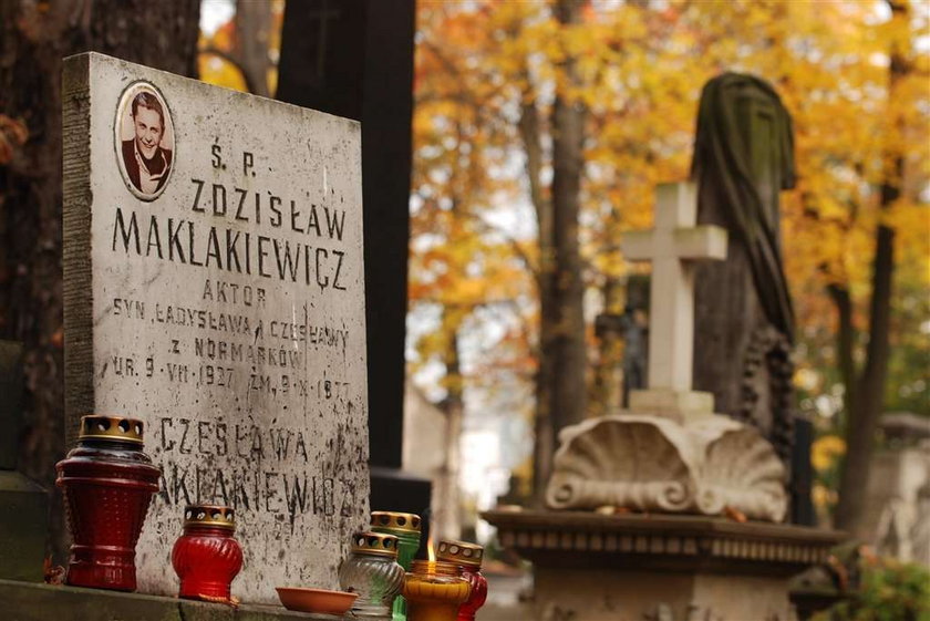 Zobacz groby znanych Polaków. Foto