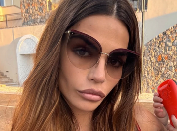 "KOST SI I KOŽA!" Dejana Živković SKINULA 20 KILOGRAMA pa pozirala u bikiniju na ležaljci, SVI ODMAH POLETELI DA DAJU SVOJ SUD! (FOTO)