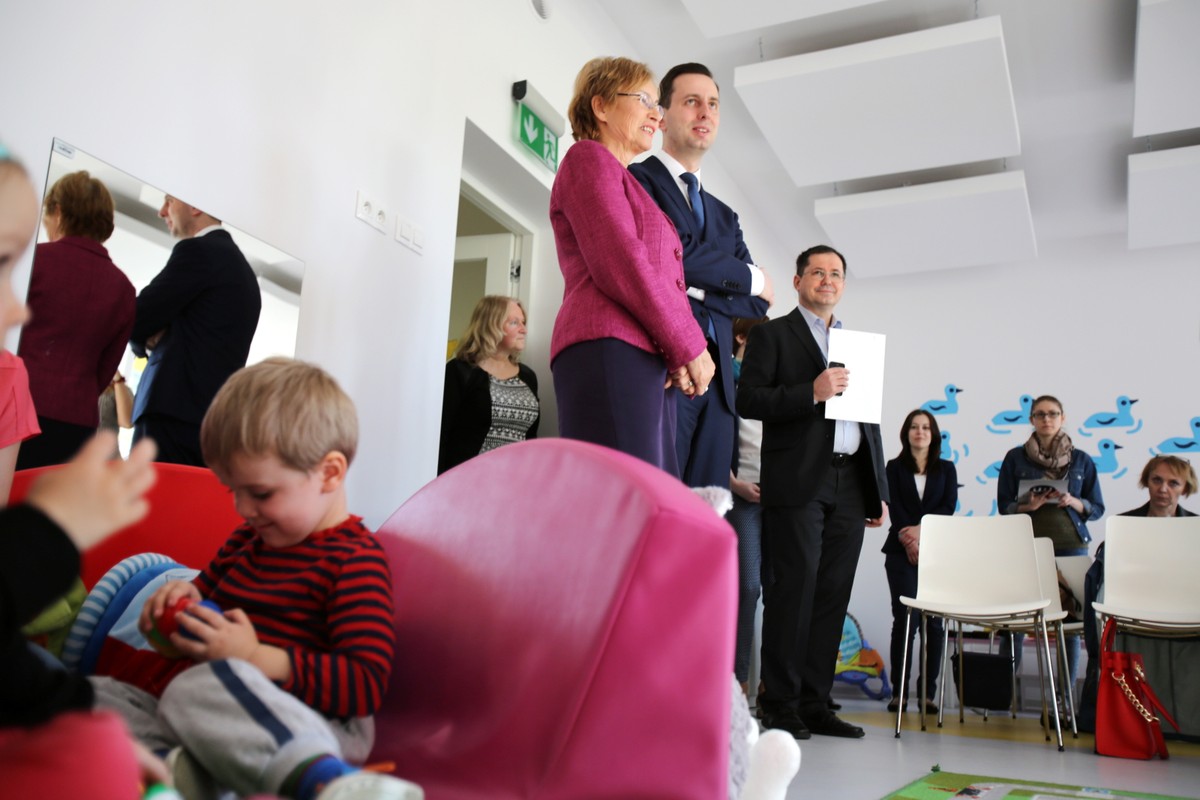 Lena Kolarska-Bobińska i Władysław Kosiniak-Kamysz podczas briefingu prasowego