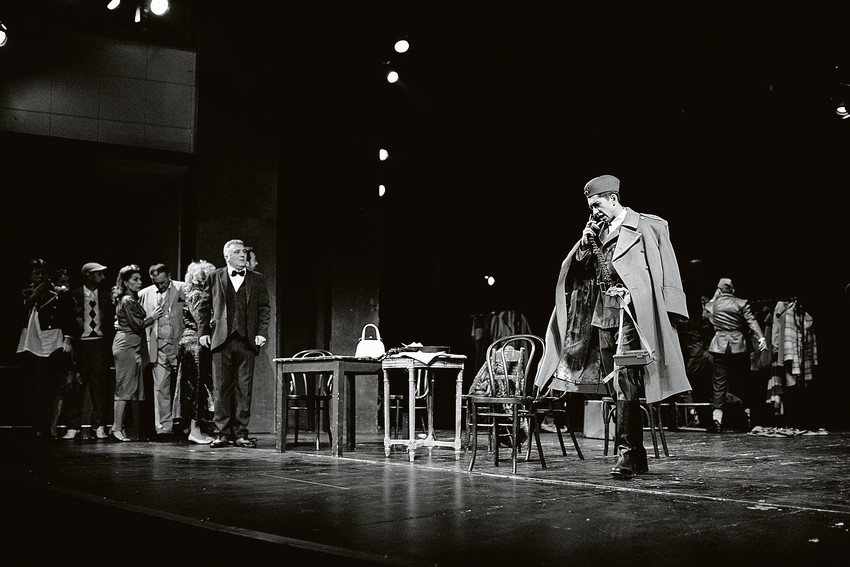 Predstava "U čije ime"