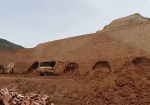 Čovek kupio planinu