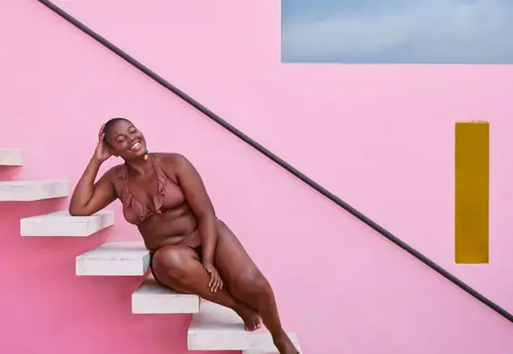 Plus size bez kompleksów. Mango prezentuje kolekcję plażową dla kobiet z krągłościami