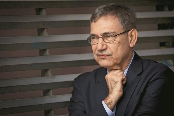 — Jestem jedynym Turkiem, który miał proces za krytykowanie tureckości — mówi Orhan Pamuk.