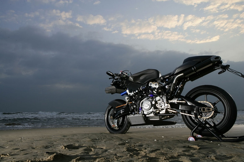 Vyrus 987 C3 4V to najmocniejszy motocykl świata
