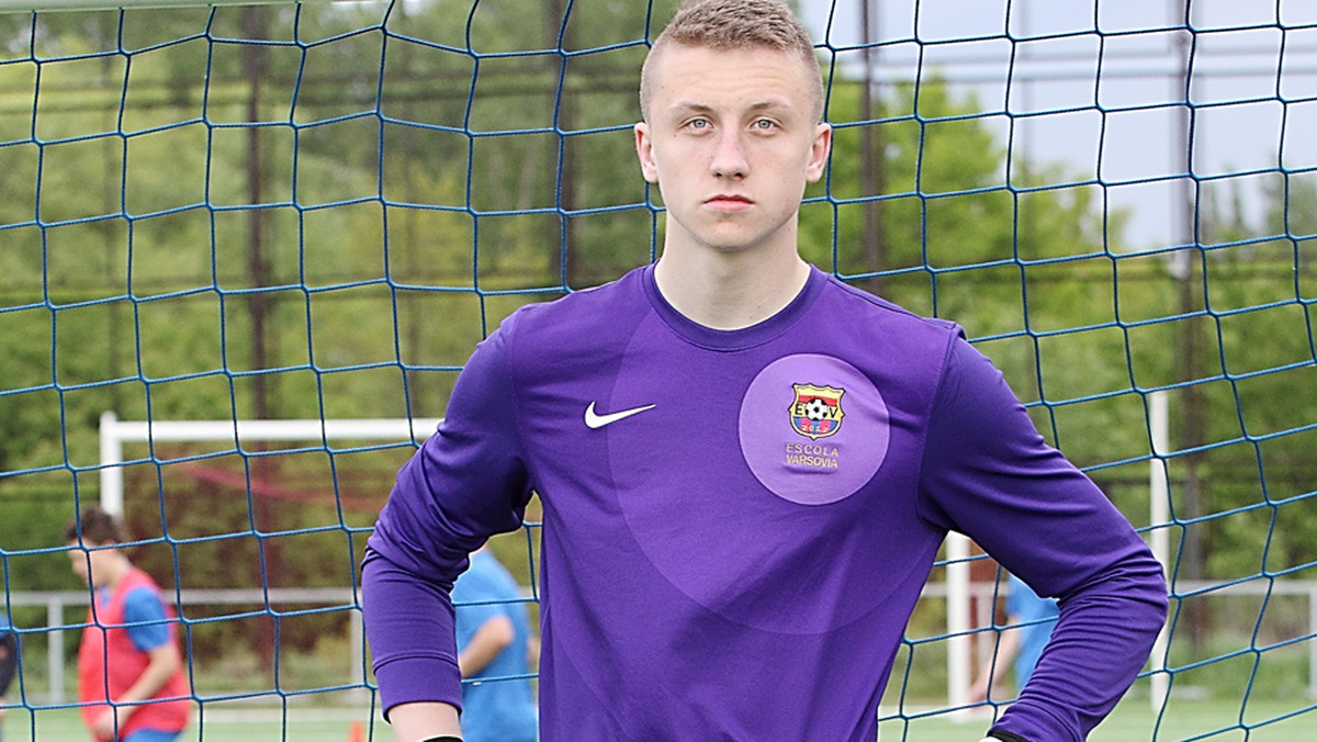16-letni Marcin Bułka wyjechał na tygodniowe testy do Barcelony. Według hiszpańskich mediów wypadł bardzo dobrze.