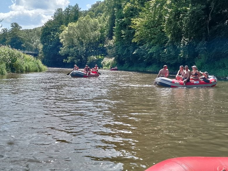 Spływ pontonowy w Bardzie