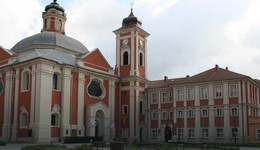 Unijne miliony na remont dawnego kompleksu cysterskiego w Owińskach
