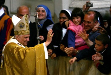 VATICAN-POPE-LAST SUPPER