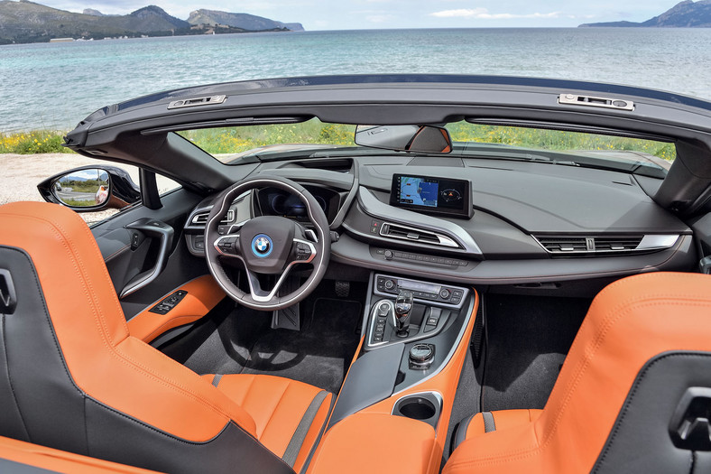 BMW i8 Roadster - tyle emocji i zero hałasu