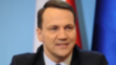 Sikorski o nie wpuszczeniu na Białoruś polskich posłów: kiedyś na Białoruś nie wjechał Donald Tusk