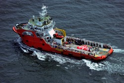 Silne sygnały z czarnych skrzynek samolotu AirAsia. Nurkowie szukają głównego kadłuba