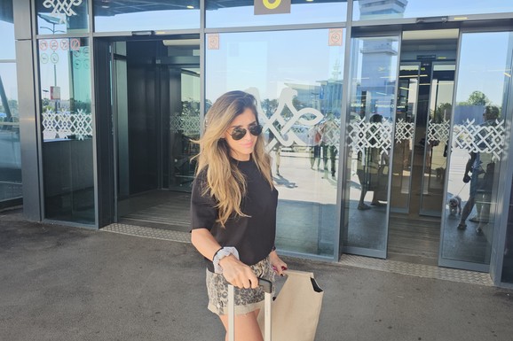 JOVANA PAJIĆ DRASTIČNO PROMENILA IMIDŽ Napravila ozbiljnu promenu: "Kad sebe 'ložim' da sam srećna" (FOTO)