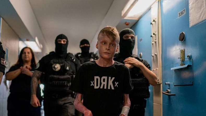 „Halált érdemelsz, te torz” – Könyörtelen üzenetet hagyott egy családanya a gyógyíthatatlan beteg Flóriánnak – Jákob Zoli és a TikTok legjava brutálisan kiakadt