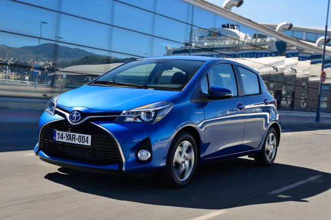 Toyota Yaris FL Hybrid 2014 