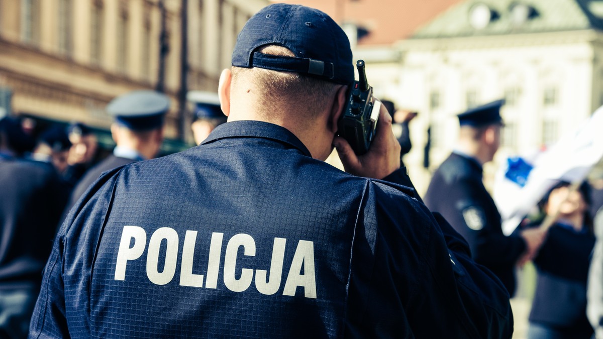 Policjant podejrzany o nadużycie seksualne. Przestępstwo popełnił w pracy