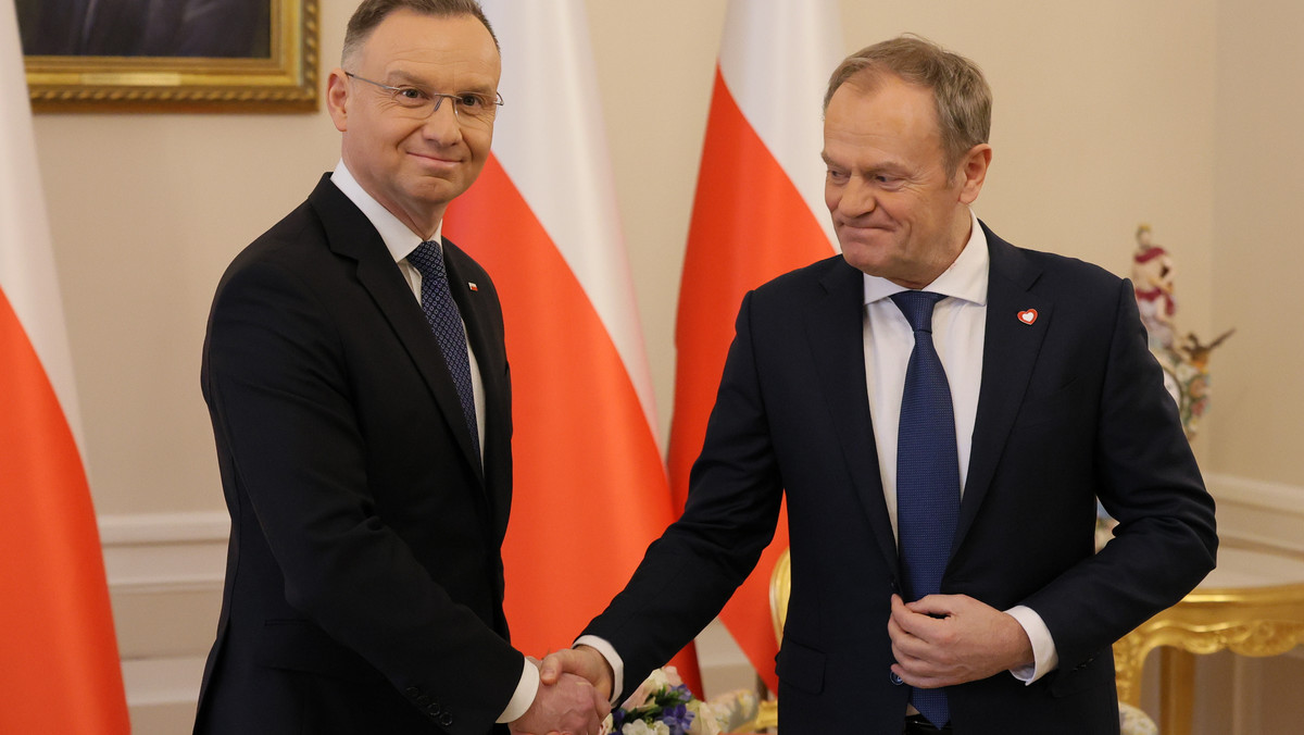 Wojna polityczna w Polsce nabiera tempa. "Tusk nie ustępuje" [KOMENTARZ]