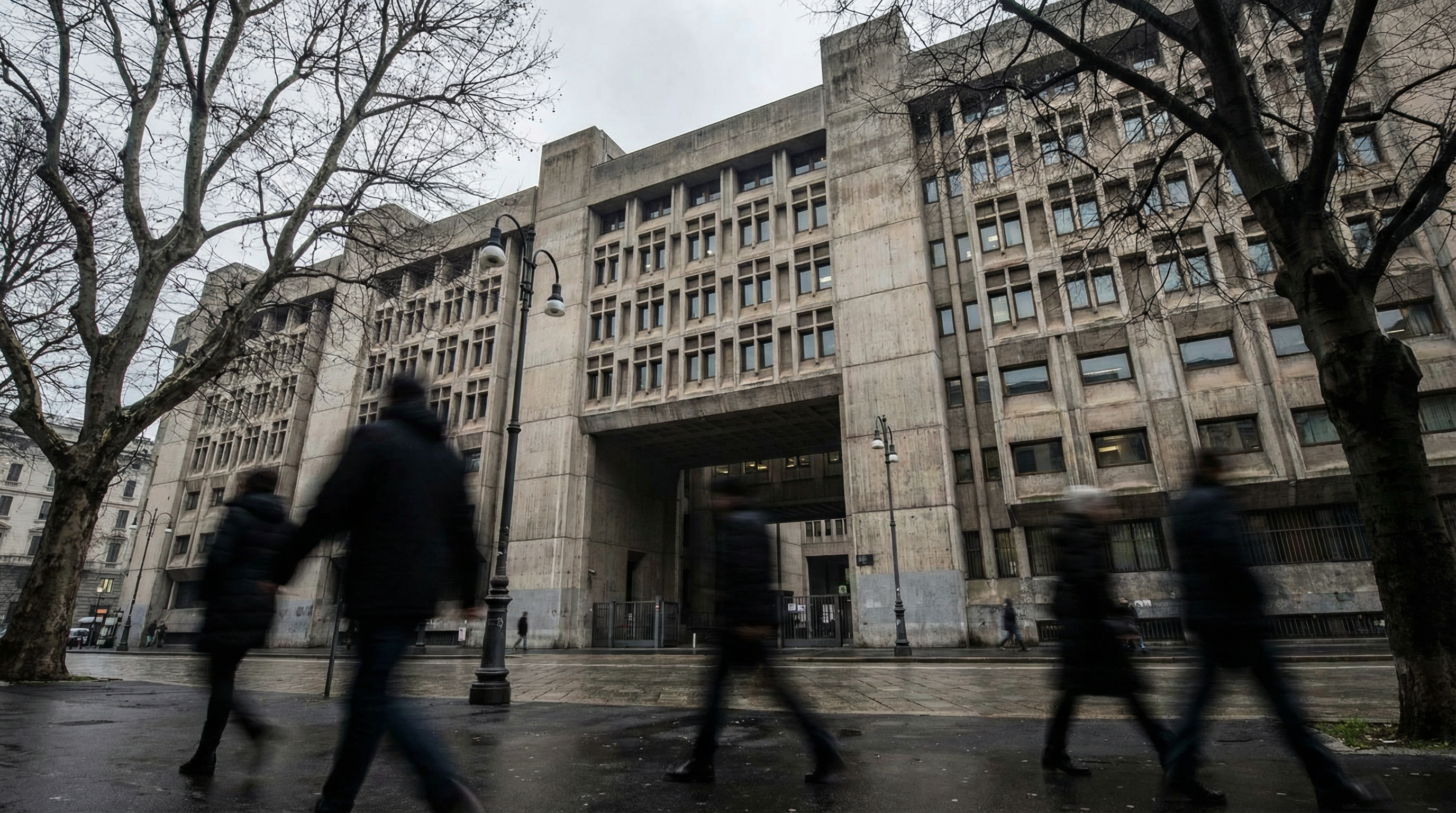 Milano indaga sul "papello": documento con nomi vip spunta negli atti