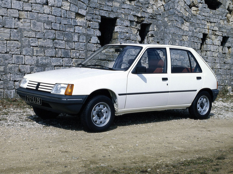 Peugeot 205: 25 lat legendy