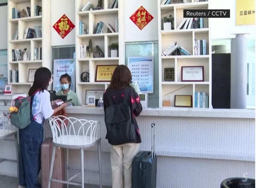 Turisti izolovani u Saniji, Kina, zbog kovida